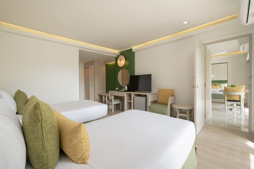 room photo