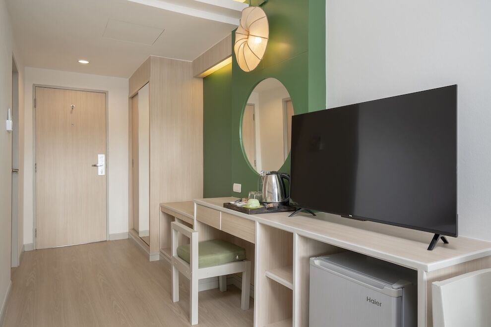 room photo
